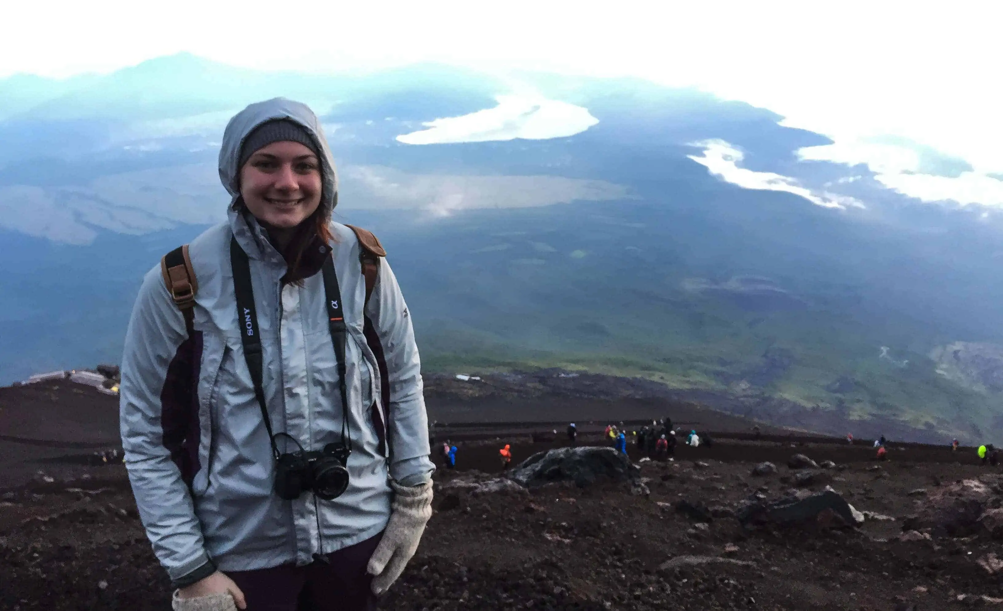 Climbing Mountains : Conquering Fujisan